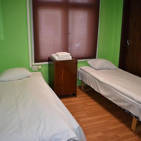 Budget Hostel بارنو المظهر الخارجي الصورة