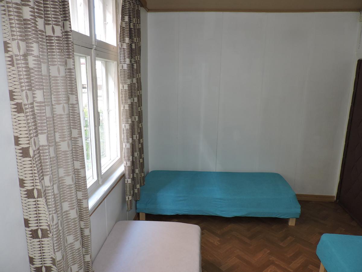 Budget Hostel بارنو المظهر الخارجي الصورة