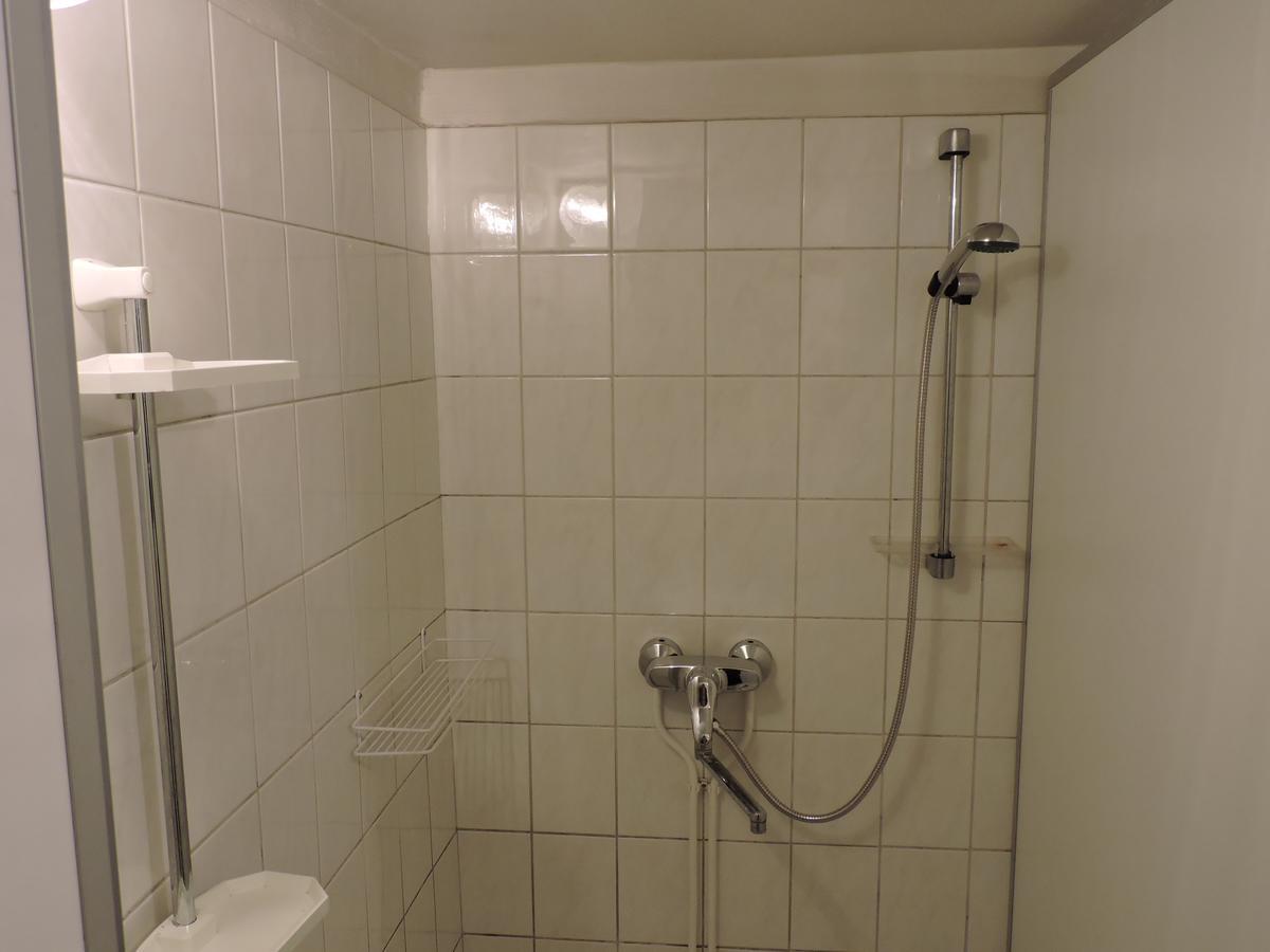 Budget Hostel بارنو المظهر الخارجي الصورة