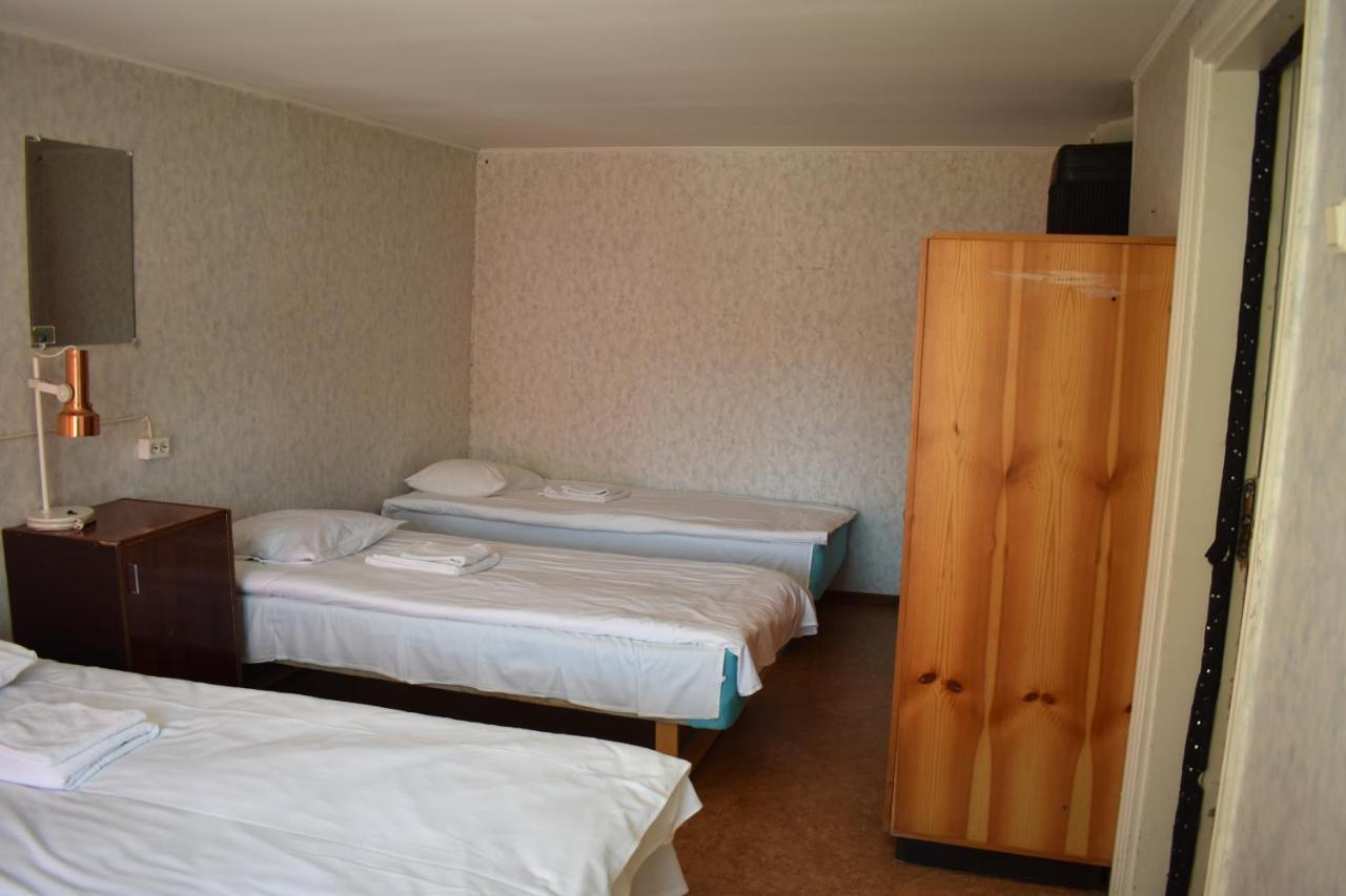 Budget Hostel بارنو المظهر الخارجي الصورة