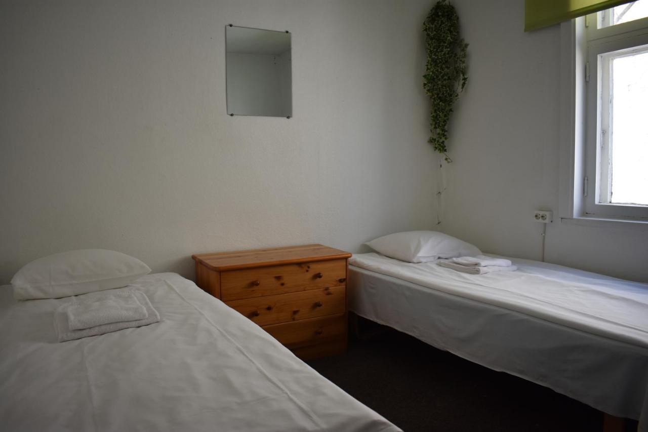 Budget Hostel بارنو المظهر الخارجي الصورة